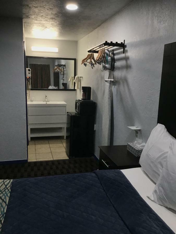 أوكلاهوما سيتي Budget Inn & Suites المظهر الخارجي الصورة
